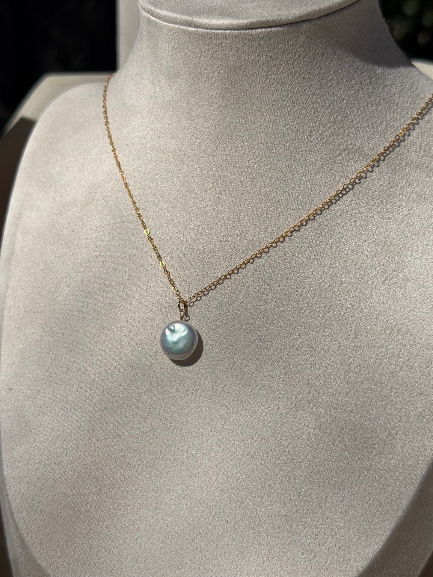 Coin Pearl Pendant Necklace