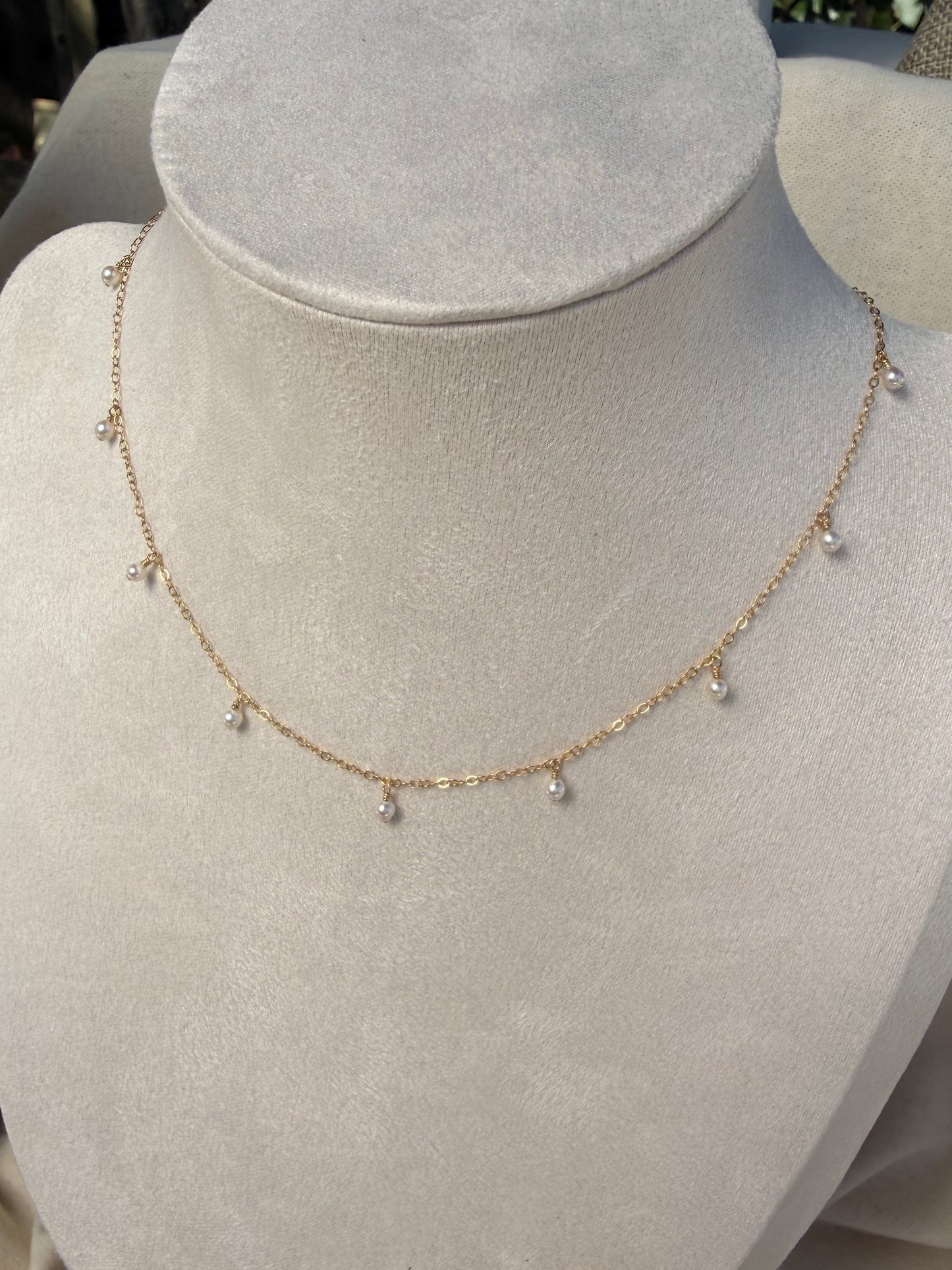 Celine - Dainty Dangling Pearl Necklace